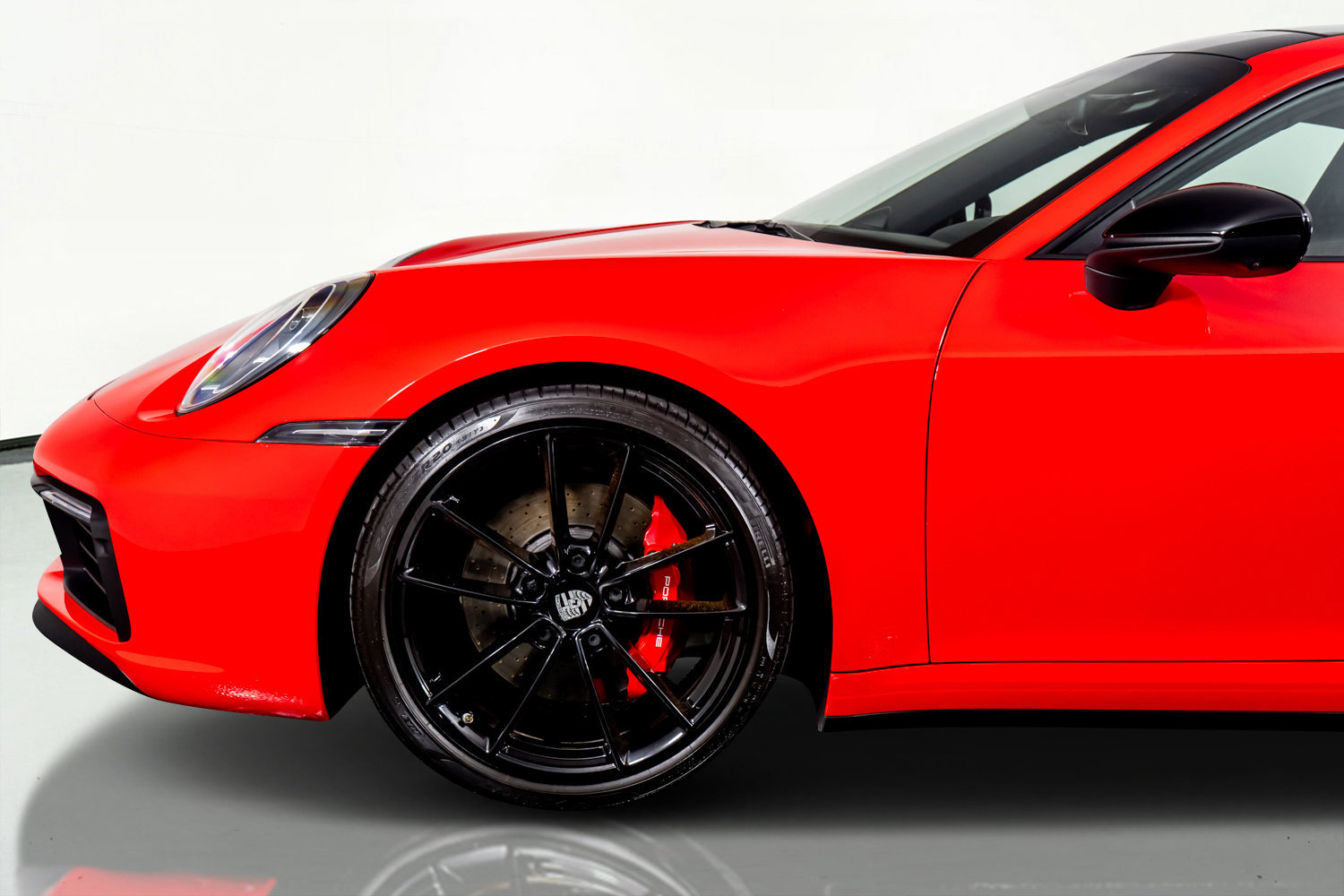 Used 2020 Porsche 911 Carrera 4S w/ Sport Package image 19