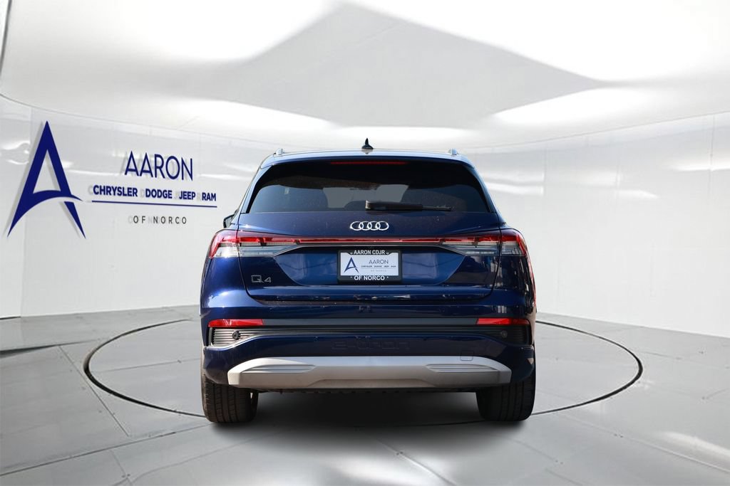 Used 2023 Audi Q4 e-tron Premium Plus w/ Premium Plus RWD image 3