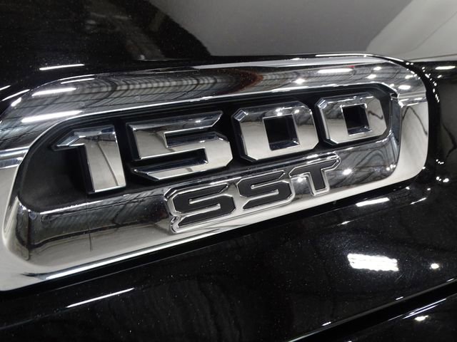 Used 2025 RAM 1500 Laramie image 48