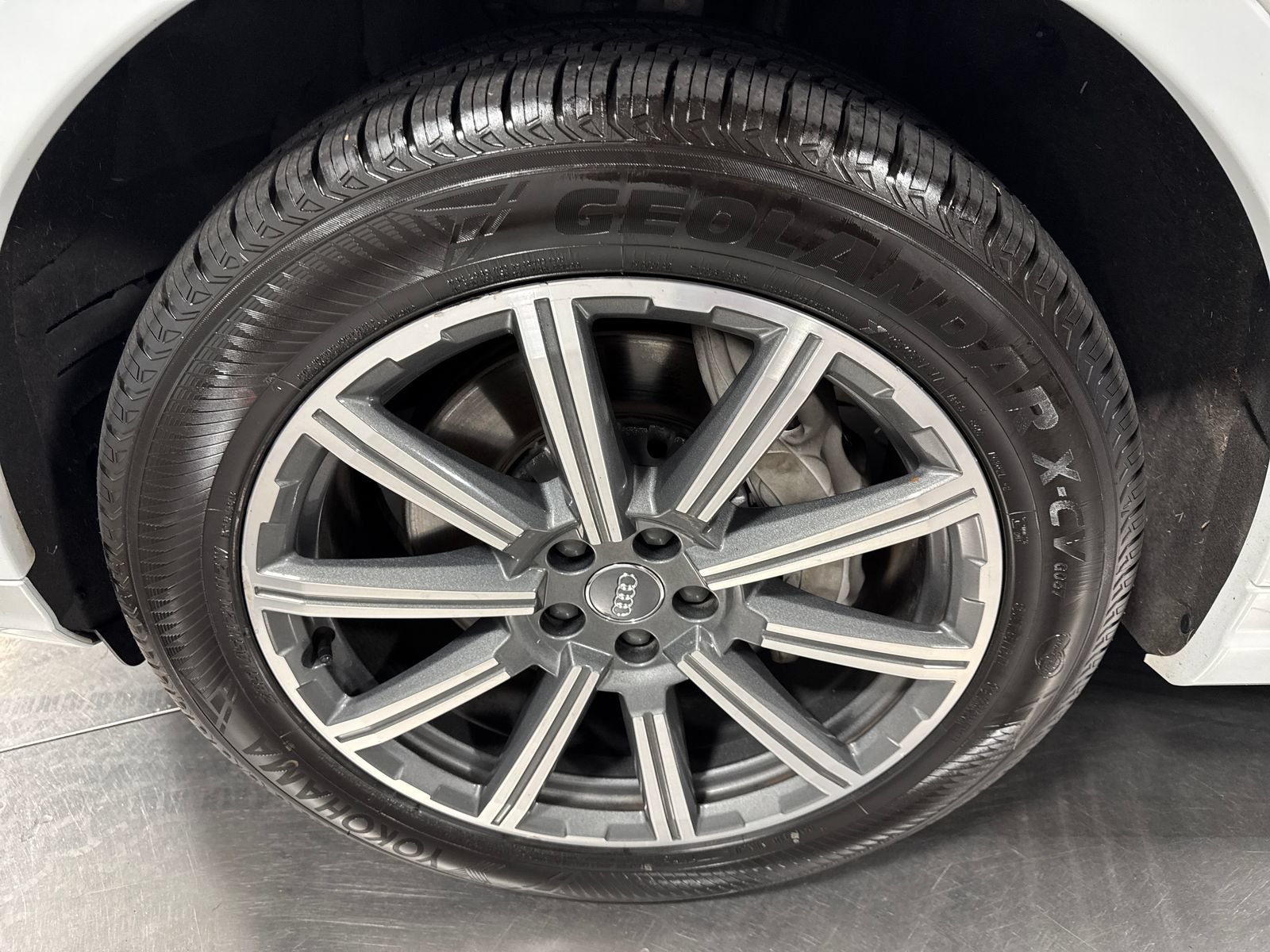 Used 2019 Audi Q7 3.0T Premium Plus w/ Premium Plus Package AWD/4WD image 2