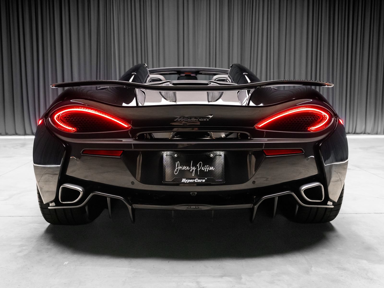 Used 2019 McLaren 570S Spider RWD image 44