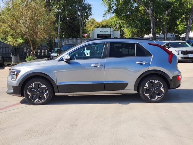 Certified 2024 Kia Niro Wind FWD image 4