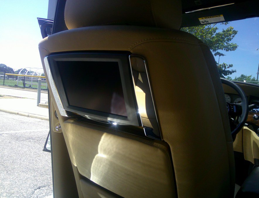 Used 2013 Rolls-Royce Ghost RWD image 79