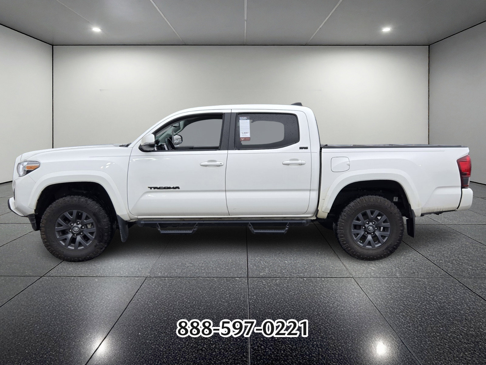 Used 2023 Toyota Tacoma SR5 image 5
