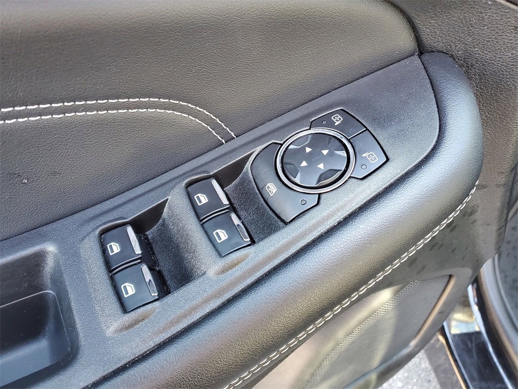 Used 2024 Ford Edge Titanium image 26