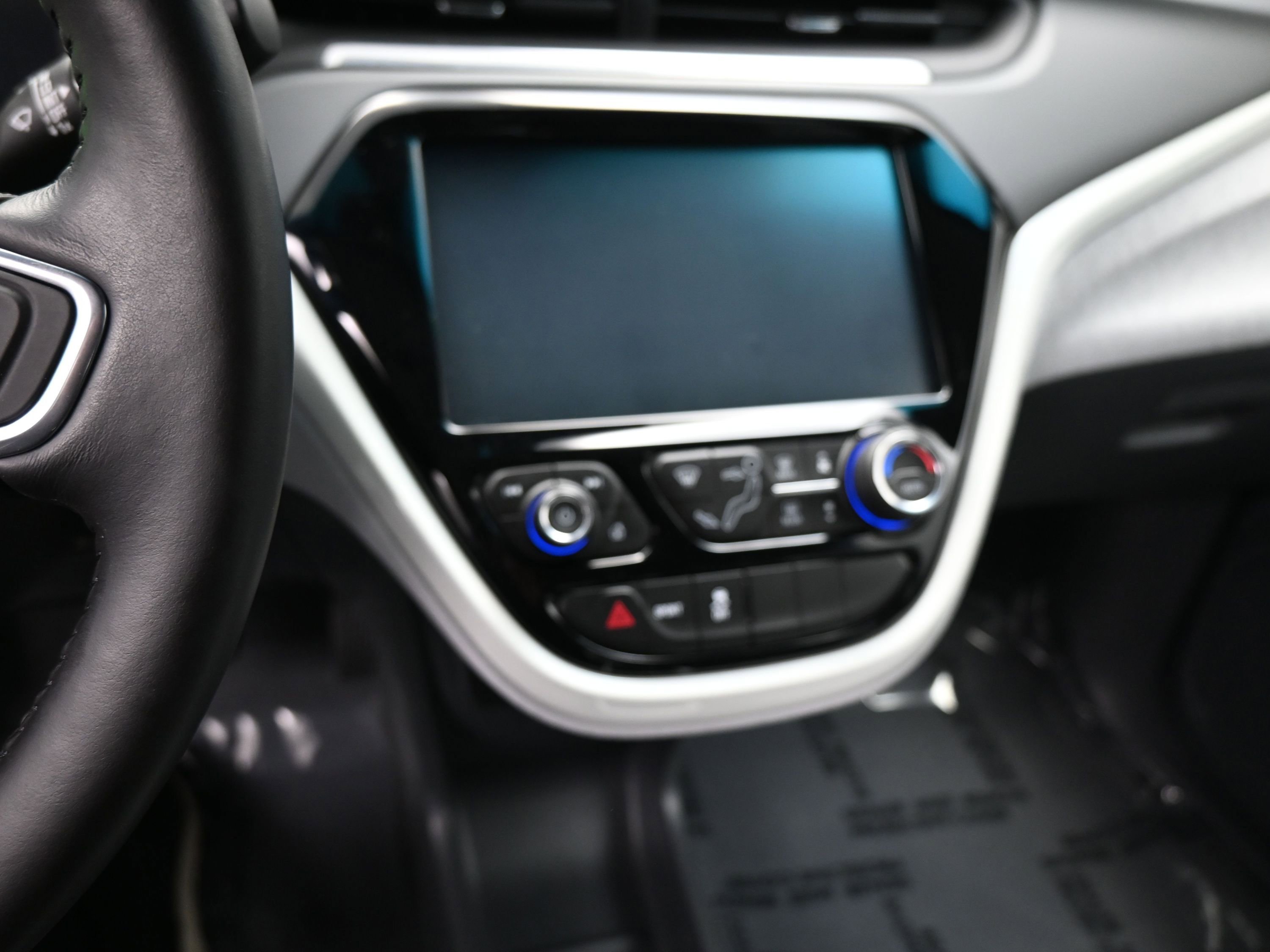 Used 2020 Chevrolet Bolt LT image 15