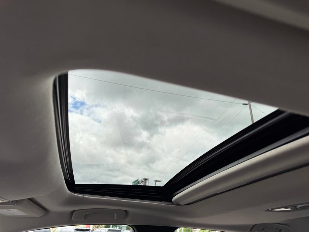 Certified 2021 Toyota Corolla XLE FWD image 14