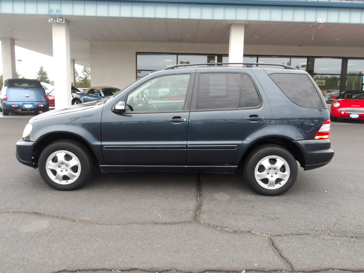 Used 2003 Mercedes-Benz ML 350 4MATIC image 2