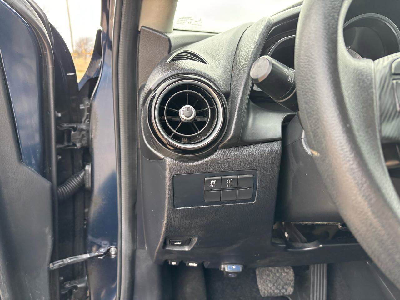 Used 2016 Scion iA FWD image 13