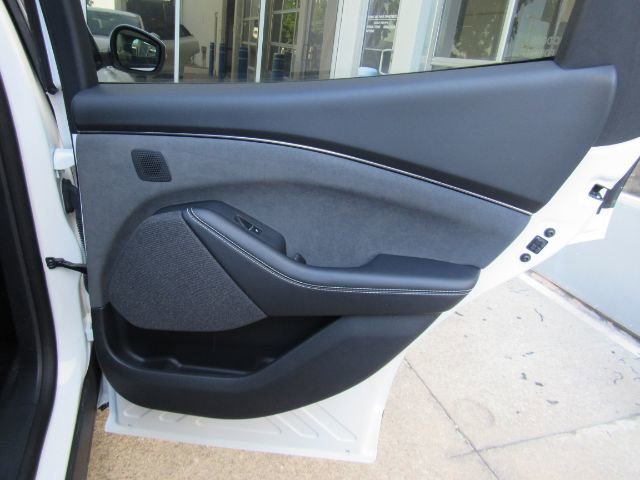 Used 2025 Ford Mustang Mach-E GT image 25