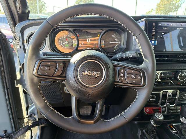 Used 2025 Jeep Wrangler Willys 4xe image 9