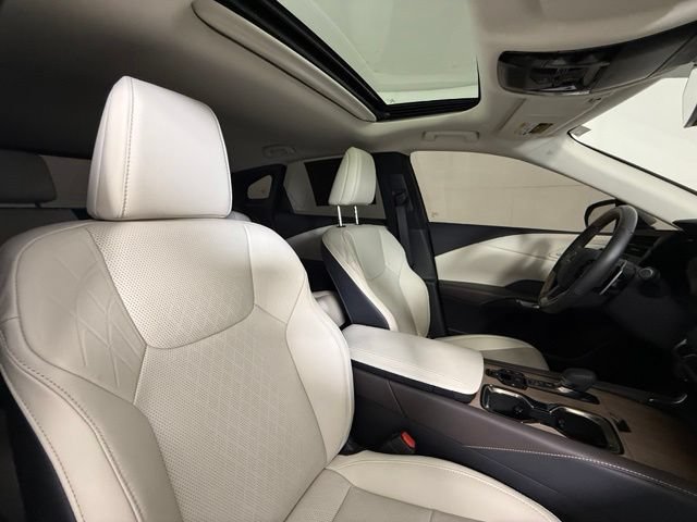 Used 2024 Lexus RX 350 w/ Accessory Package (Z1) AWD/4WD image 34
