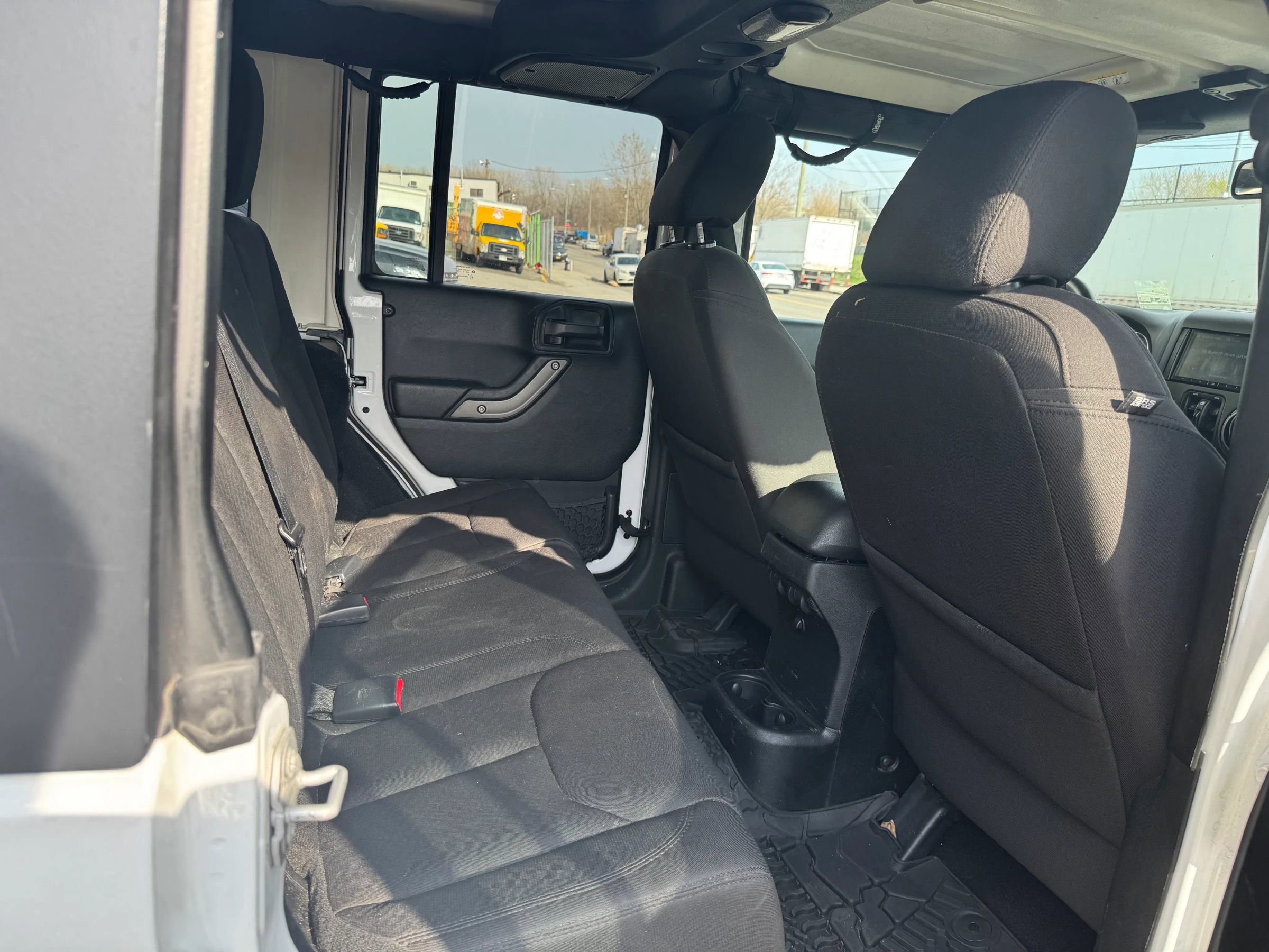 Used 2016 Jeep Wrangler Unlimited Sport image 14