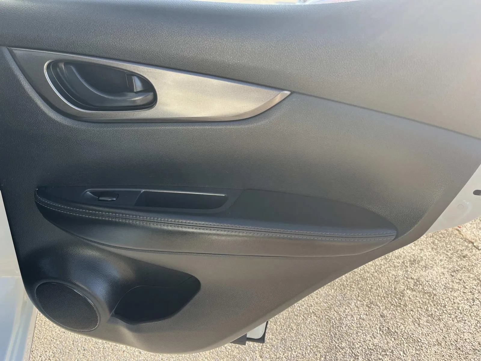 Used 2022 Nissan Rogue Sport S FWD image 22