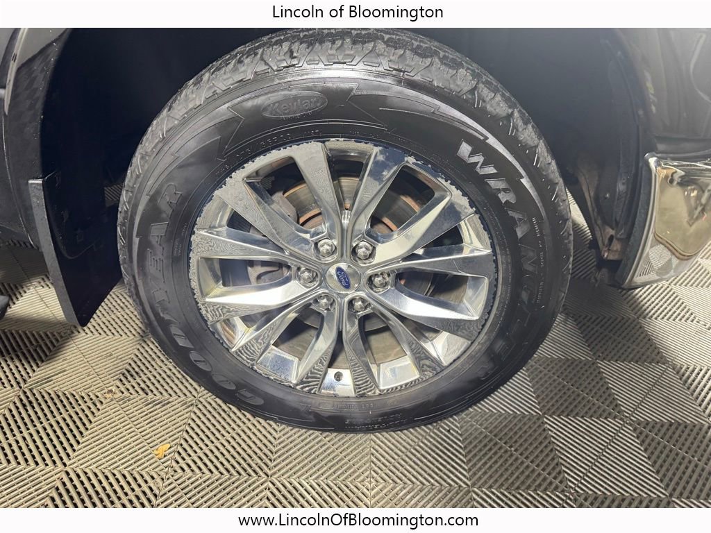 Used 2016 Ford F150 Lariat w/ Equipment Group 502A Luxury AWD/4WD image 12