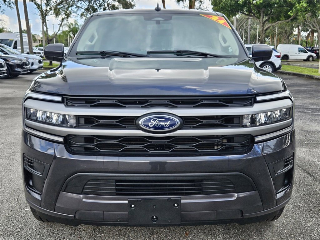 Used 2024 Ford Expedition Max XLT image 14