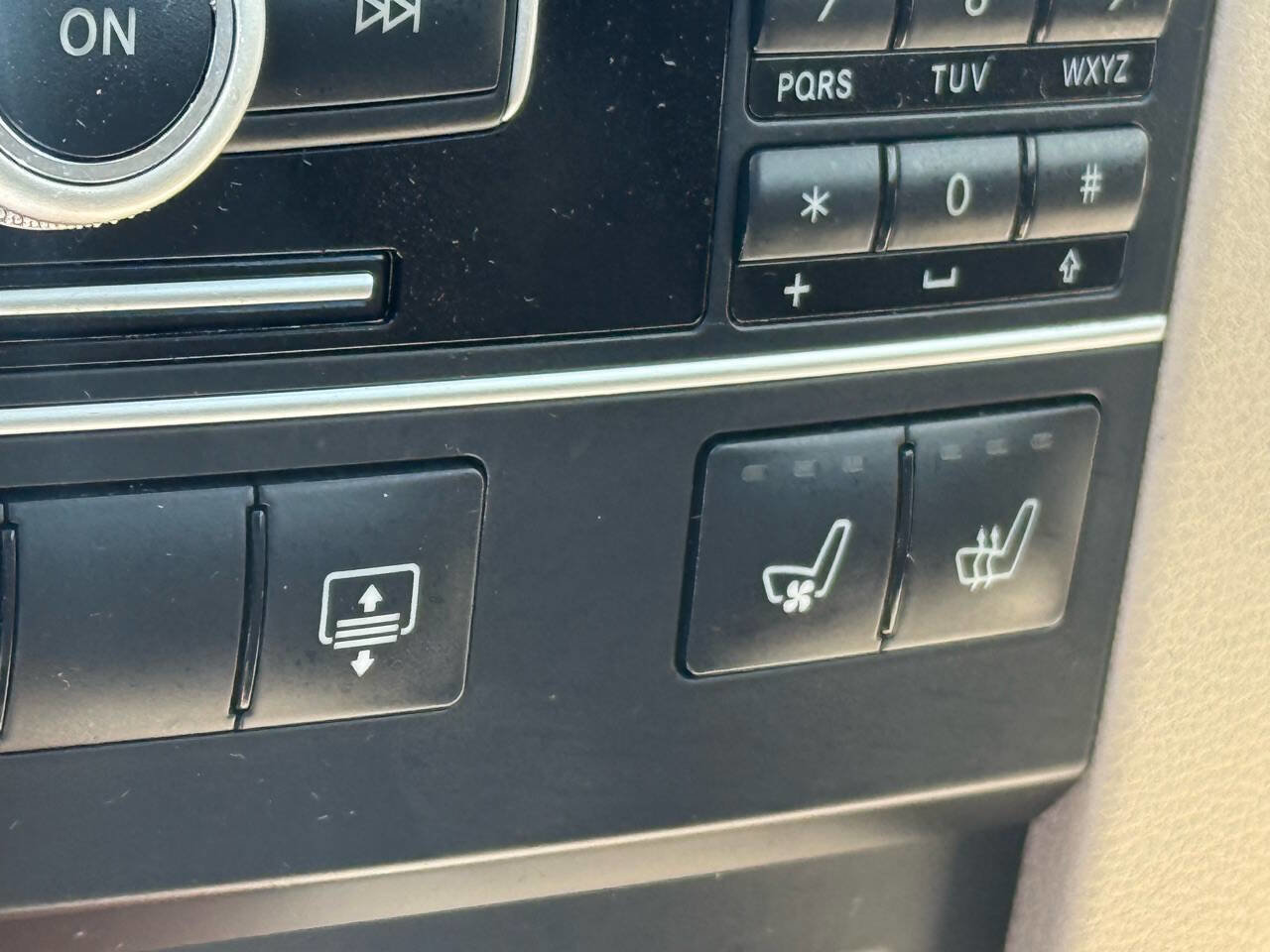 Used 2011 Mercedes-Benz E 350 Coupe image 11