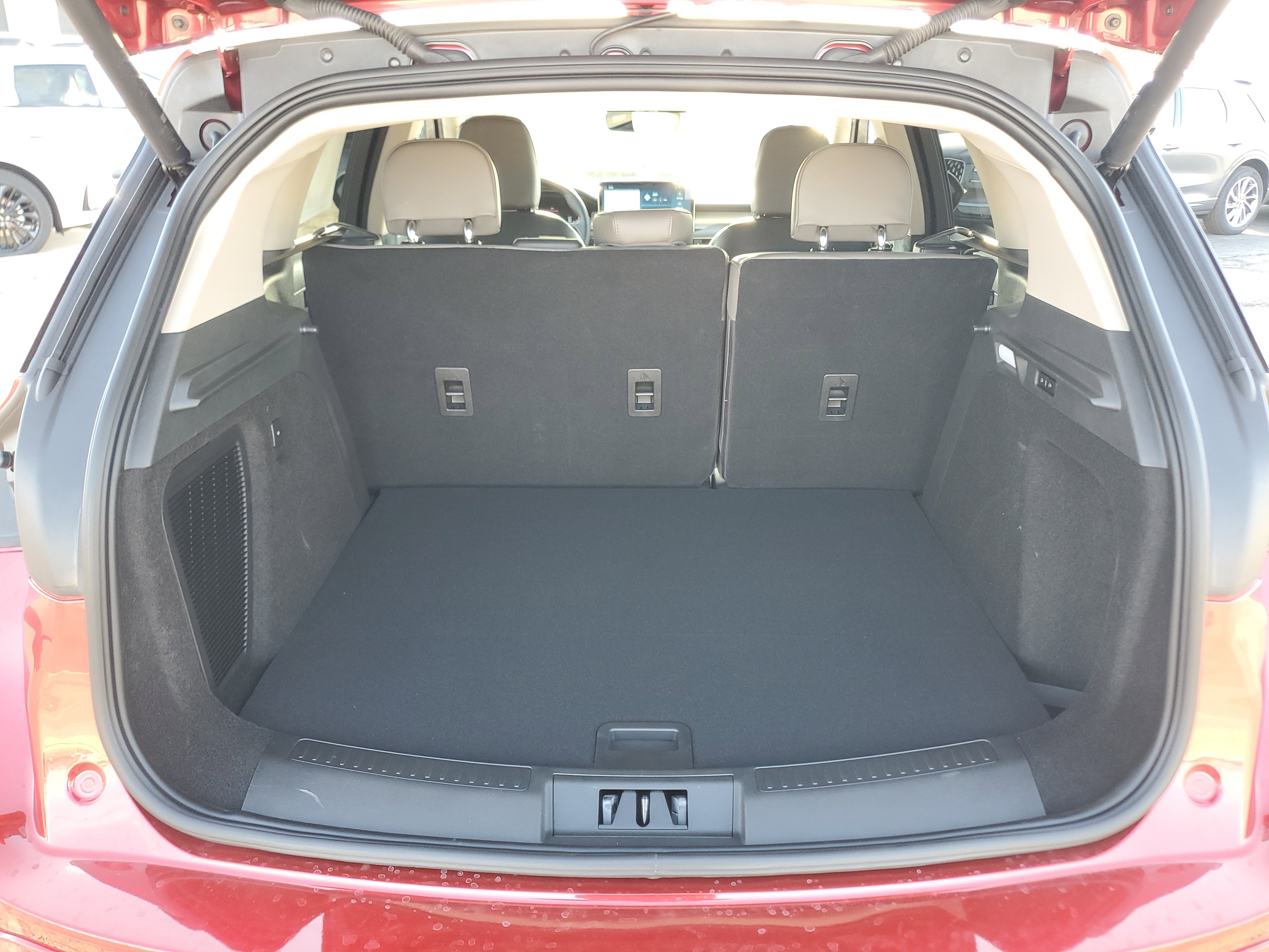 New 2026 Lincoln Corsair Premiere image 29