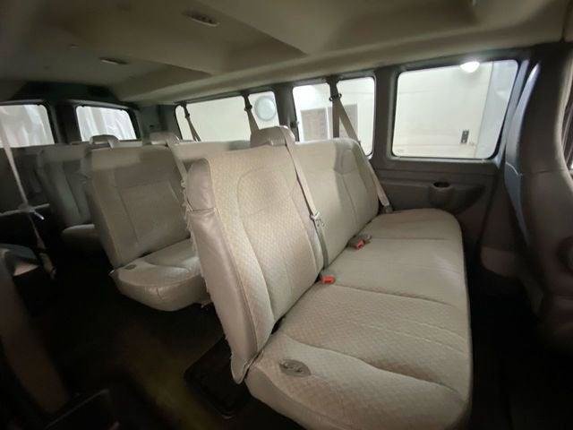 Used 2016 Chevrolet Express 3500 LT w/ LT Preferred Equipment Group RWD image 13