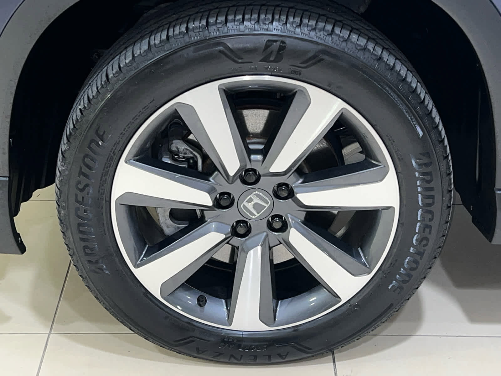 Certified 2025 Honda Pilot Touring image 7