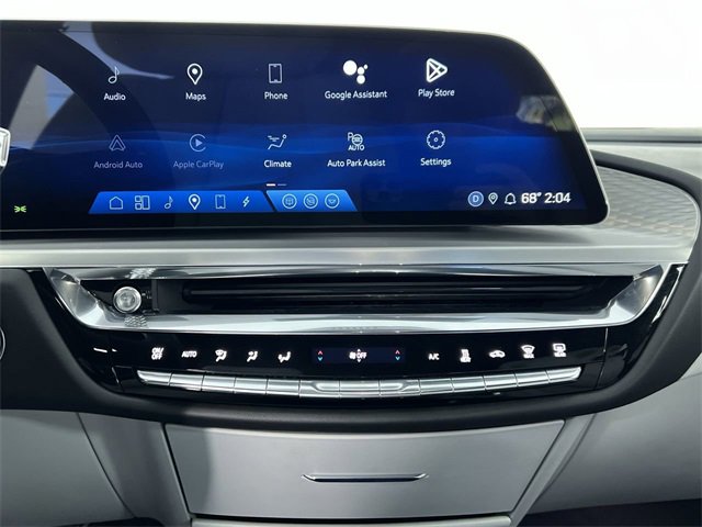 Used 2023 Cadillac Lyriq 2WD image 13