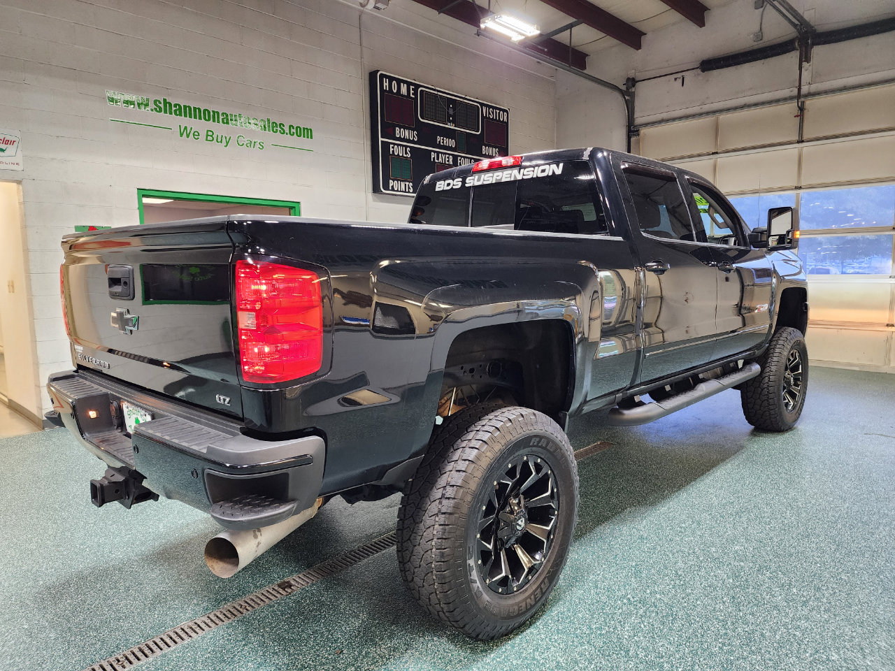 Used 2019 Chevrolet Silverado 2500 LTZ w/ Duramax Plus Package image 6