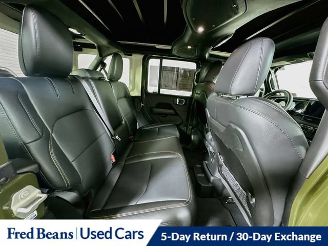 Used 2024 Jeep Wrangler Unlimited Sahara w/ Technology Group AWD/4WD image 34