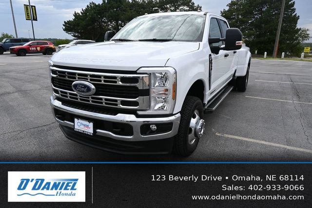 Used 2025 Ford F350 XLT w/ 360-Degree Camera Package AWD/4WD image 29