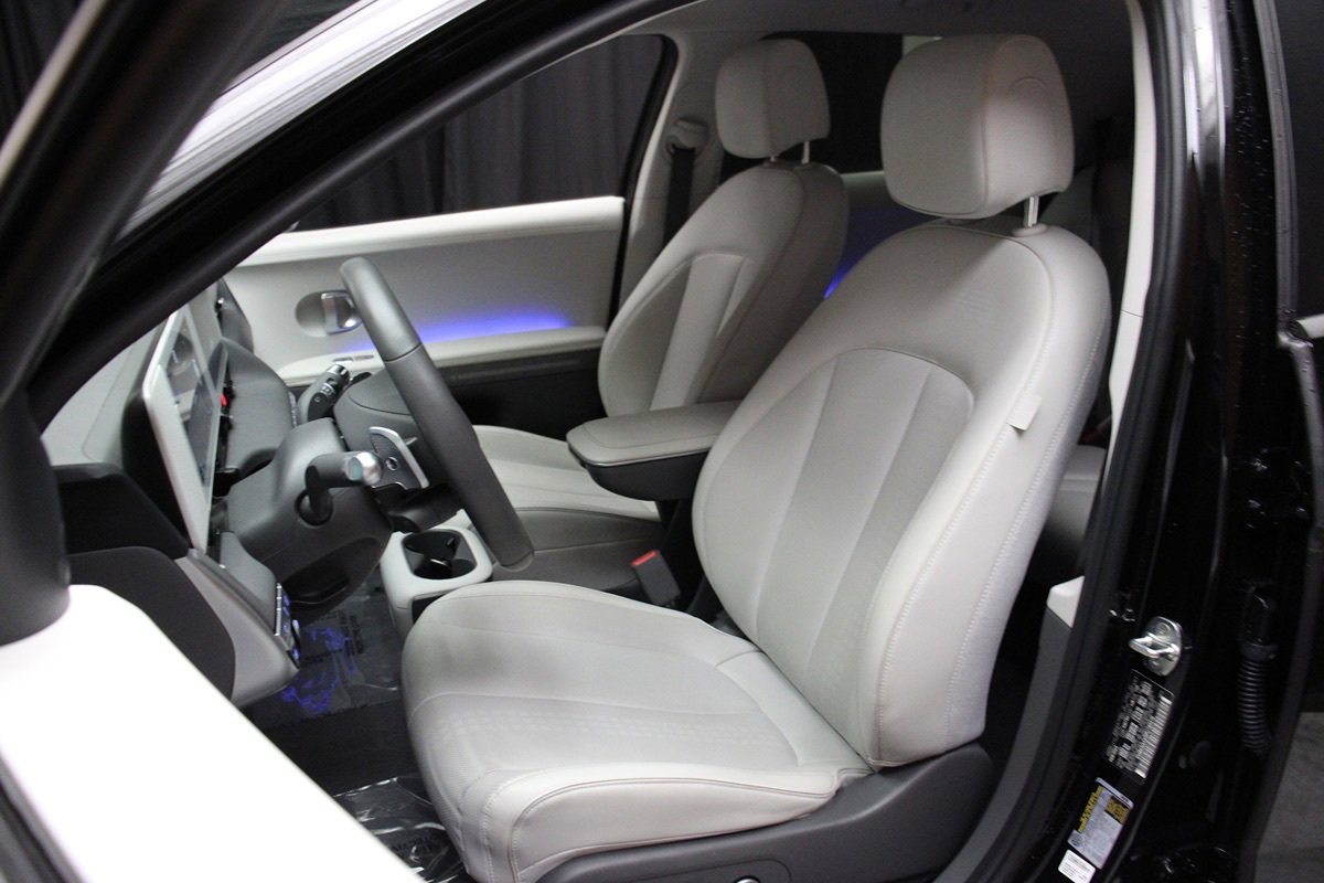 Used 2024 Hyundai Ioniq 5 Limited RWD image 46