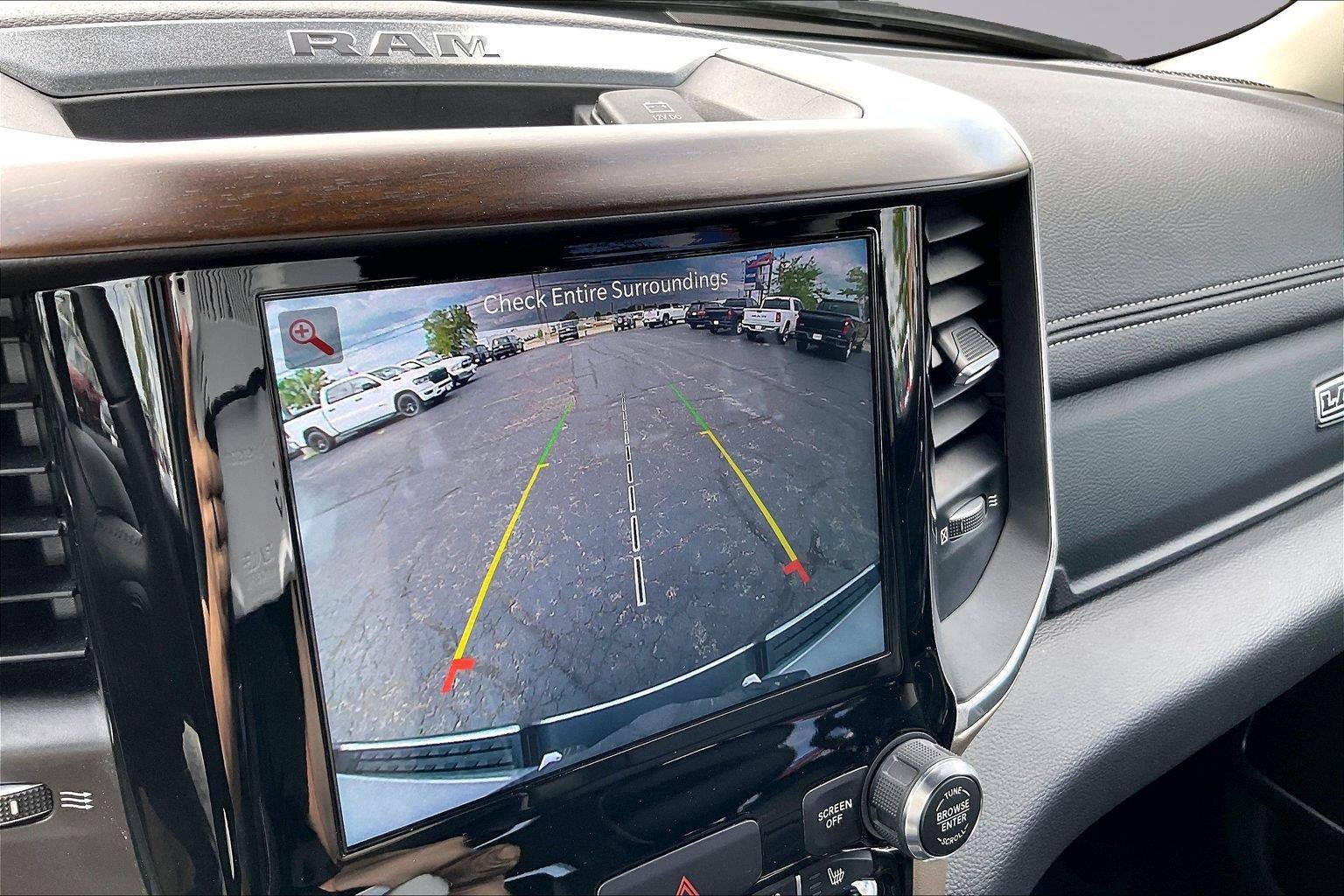Used 2022 RAM 1500 Laramie AWD/4WD image 21