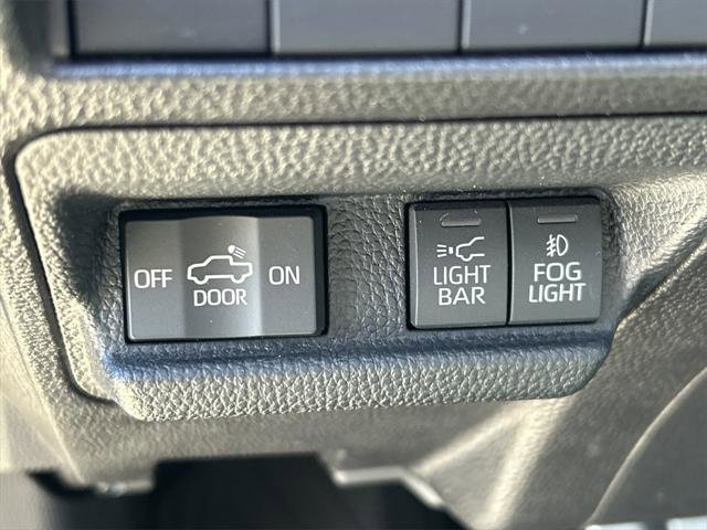 Certified 2025 Toyota Tacoma TRD Pro image 29