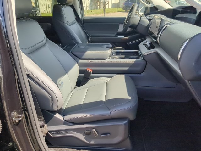 New 2025 Ford Expedition Active AWD/4WD image 47