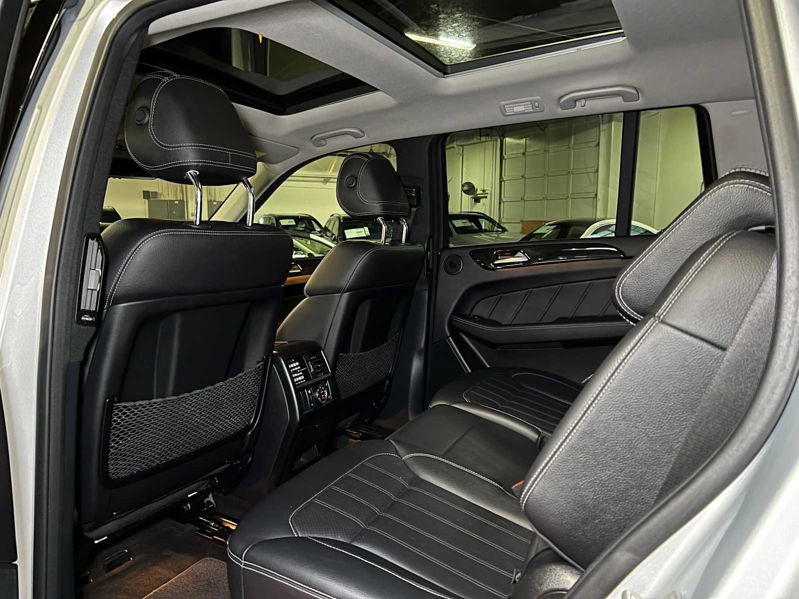 Certified 2016 Mercedes-Benz GL 320 BlueTEC 4MATIC image 19