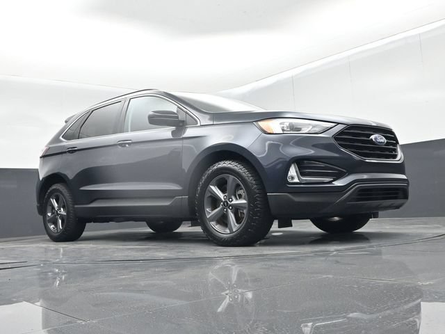 Certified 2022 Ford Edge SEL w/ Sport Appearance Package AWD/4WD image 45