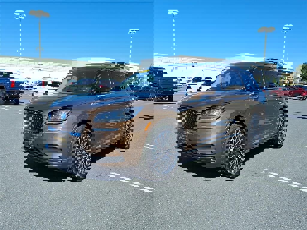 Used 2022 Lincoln Corsair AWD w/ Equipment Group 101A