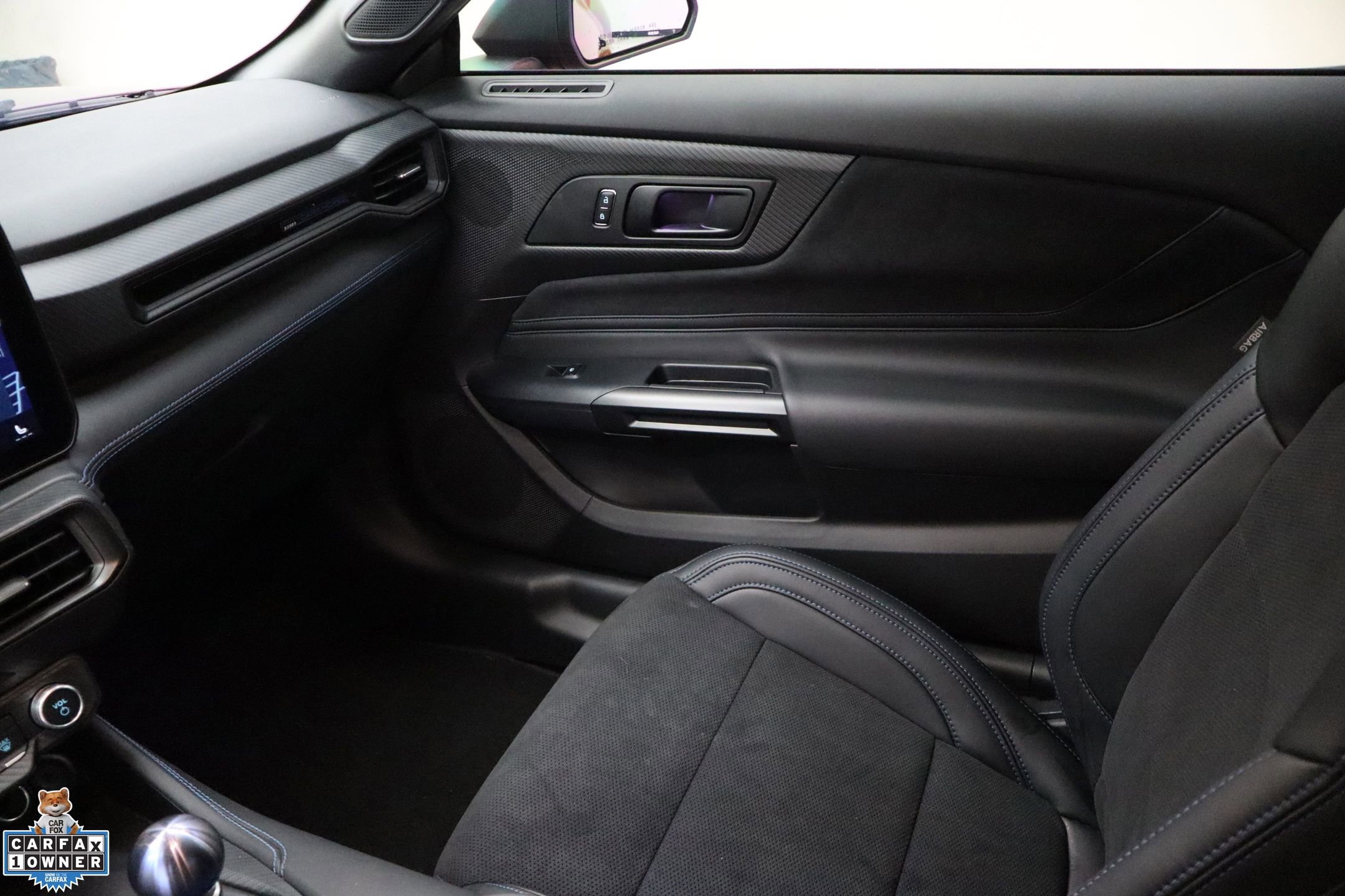 Used 2025 Ford Mustang Dark Horse w/ Dark Horse Handlin Package image 25