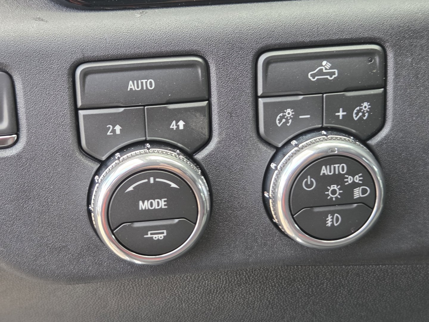 New 2026 GMC Sierra 1500 Elevation AWD/4WD image 32