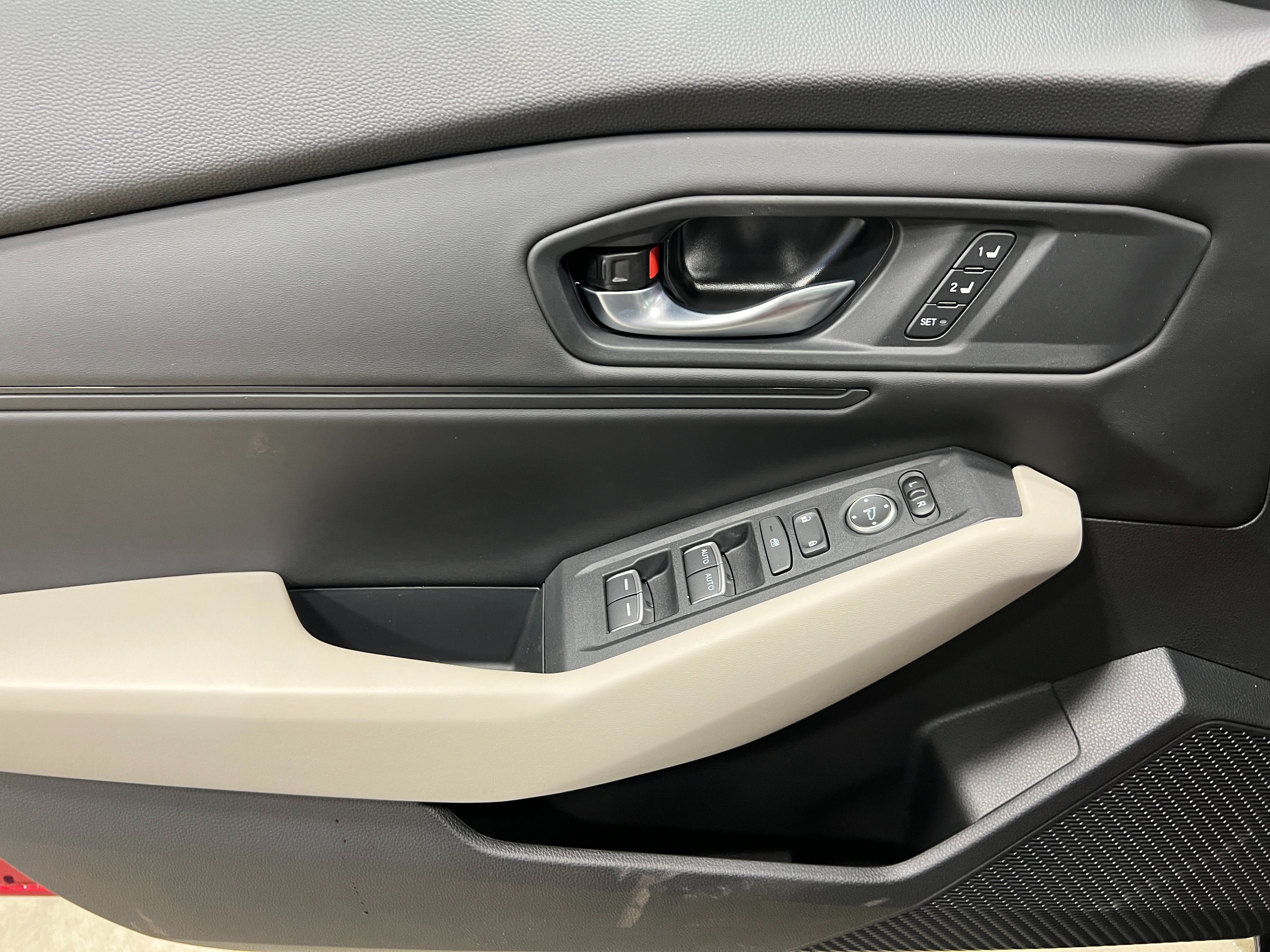 New 2025 Honda Accord EX-L image 14