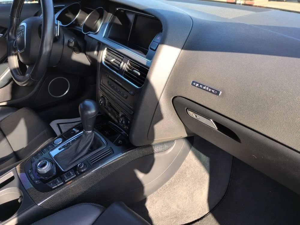 Used 2009 Audi S5 4.2 image 19