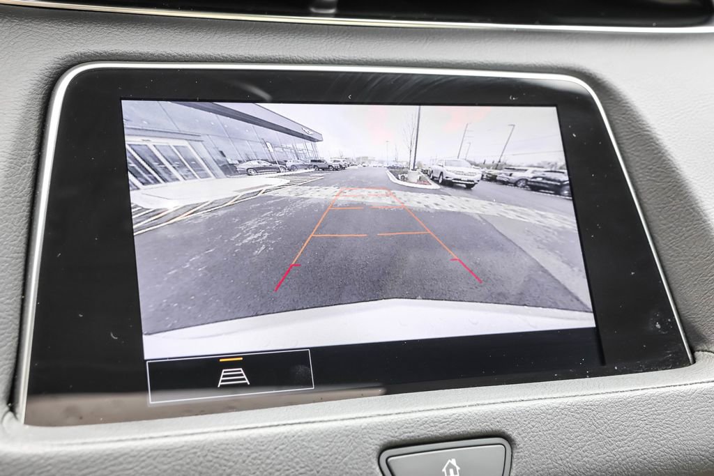 Used 2023 Cadillac XT4 Sport AWD/4WD image 8