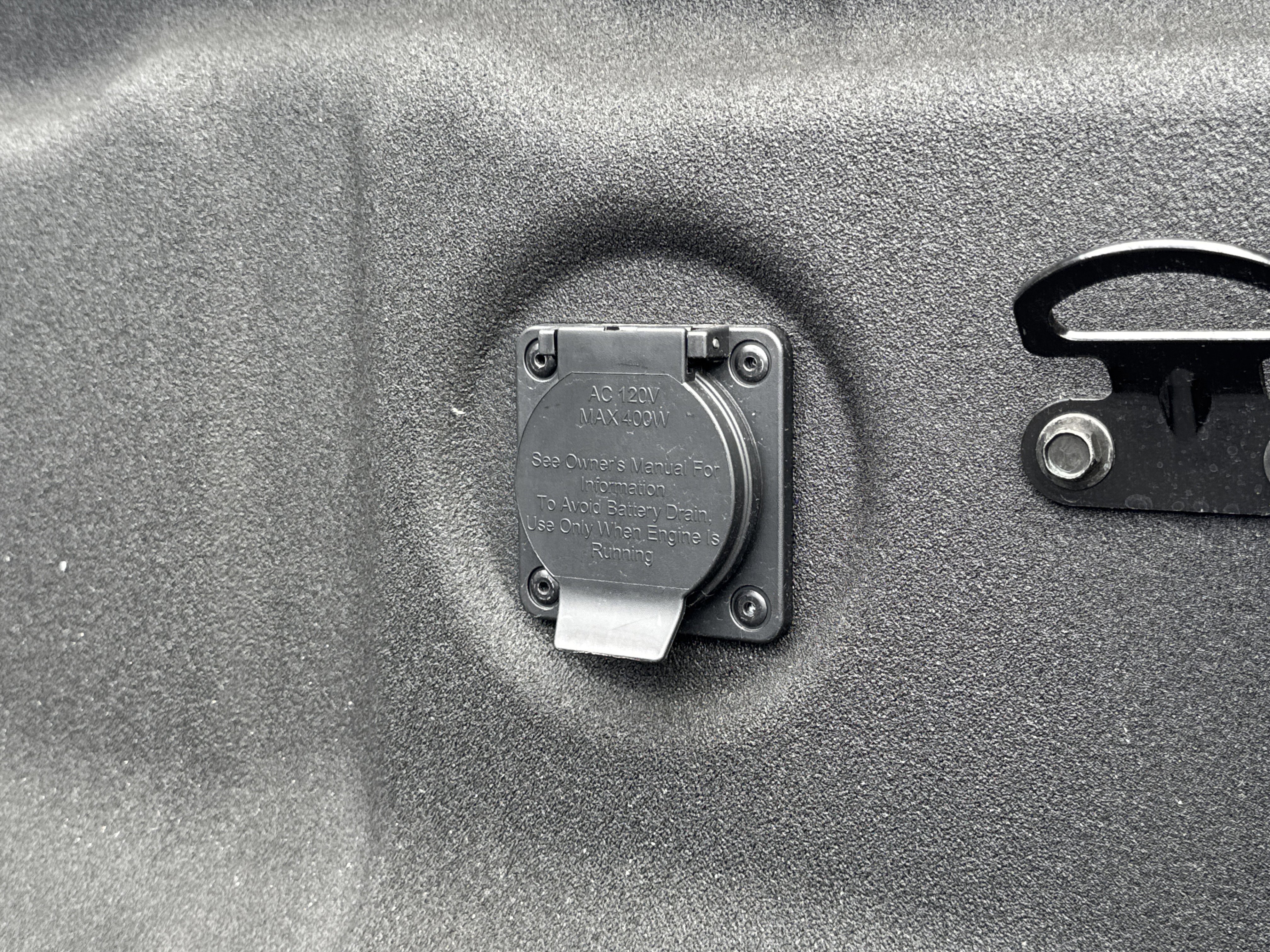 New 2025 Nissan Frontier PRO-4X w/ Pro Premium Package image 9