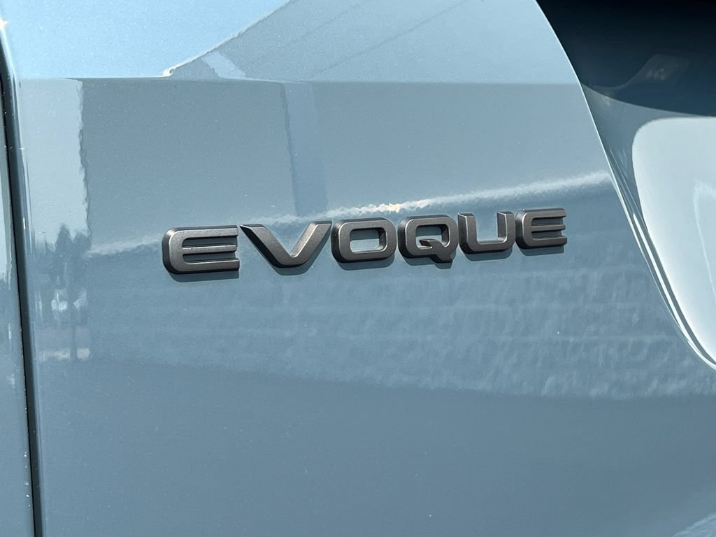 Used 2024 Land Rover Range Rover Evoque Dynamic SE AWD/4WD image 26