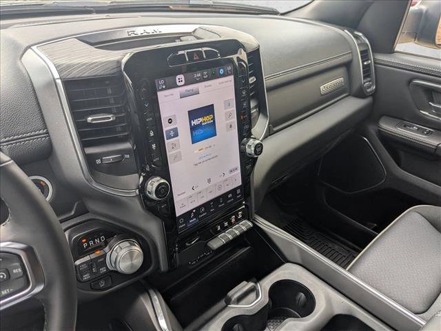 Used 2024 RAM 1500 Laramie image 13