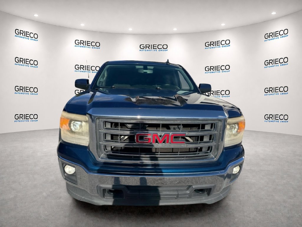 Used 2015 GMC Sierra 1500 SLE w/ SLE Value Package AWD/4WD image 2