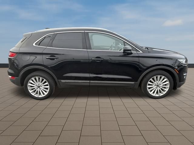 Used 2019 Lincoln MKC Premiere image 7