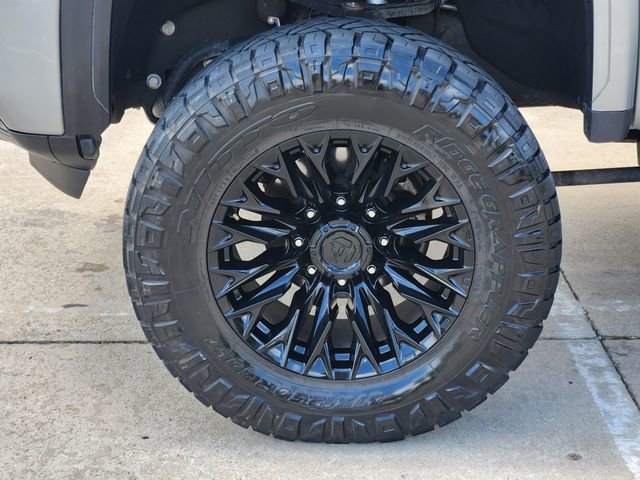 Used 2024 GMC Sierra 2500 Denali Ultimate image 10