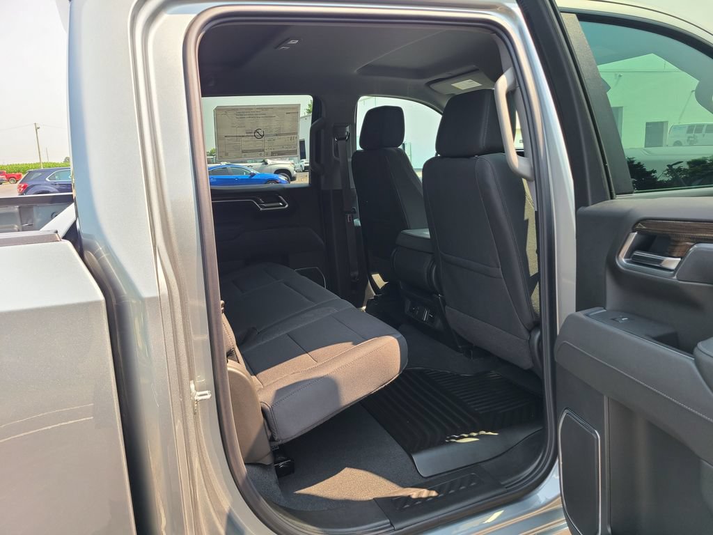 New 2026 Chevrolet Silverado 1500 LT AWD/4WD image 15