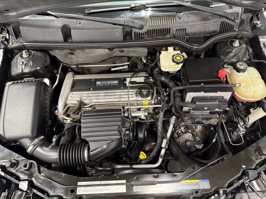 Used 2004 Saturn ION Level 1 FWD image 9