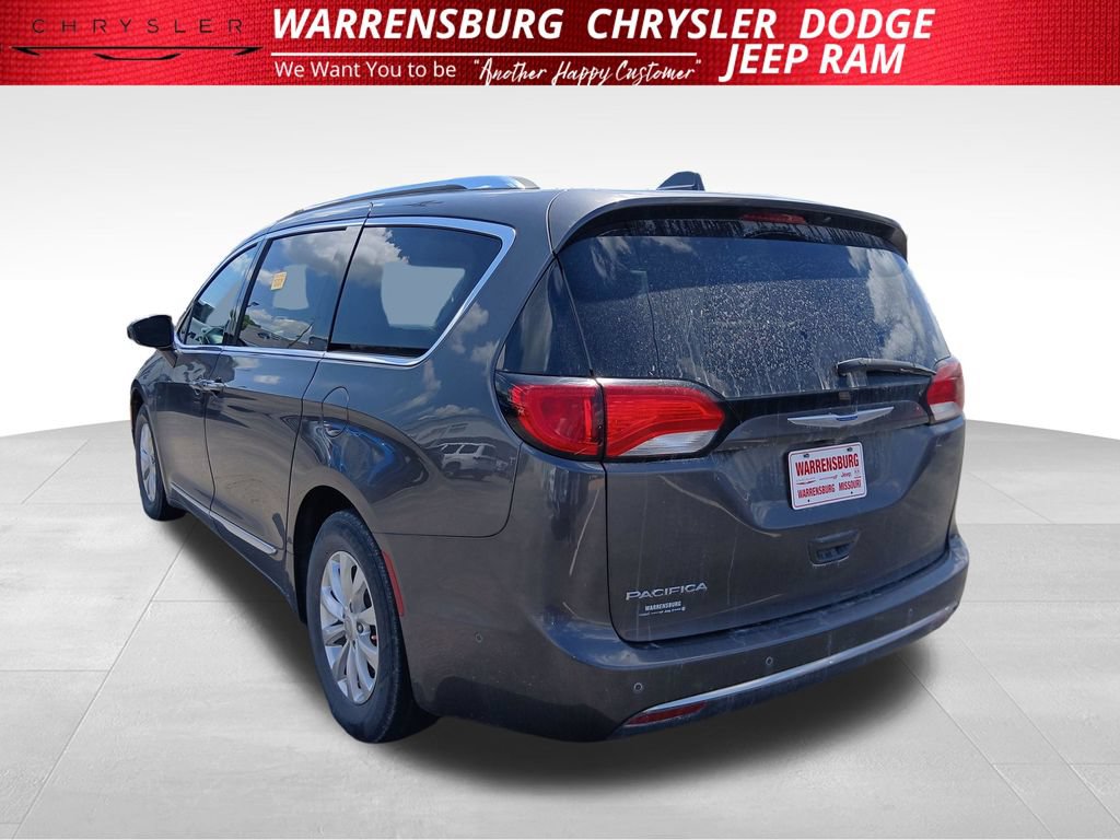 Used 2018 Chrysler Pacifica Touring-L w/ Advanced Safetytec Group FWD image 7