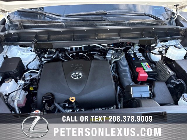 Used 2020 Toyota Highlander XLE AWD/4WD image 11